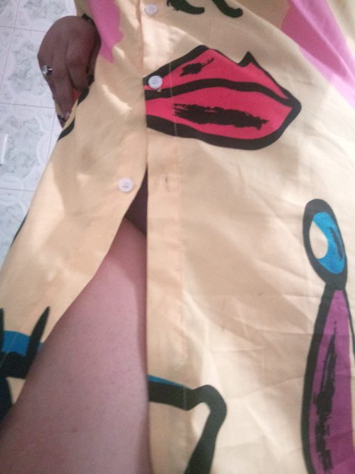 &iquest;As&iacute; o menos ropa? https://t.co/Na6WkzBVrR