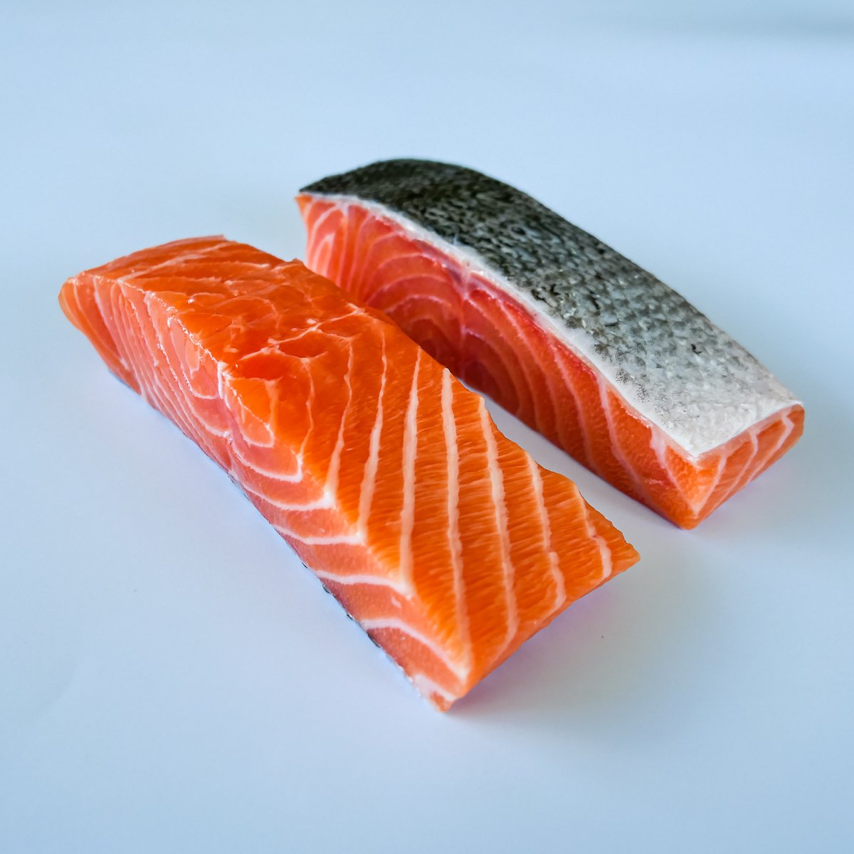 THIS WEEK ONLY: Order Fresh Norwegian #Salmon portions delivered to your door 📦🐟

Each 6 oz. portion is loaded with healthy Omega 3 fatty acids and a buttery, melt in your mouth flavor 😋 Just look at that beautiful marbling!

order now 👉 bit.ly/3Qd0U9I
.
.
#Seafood