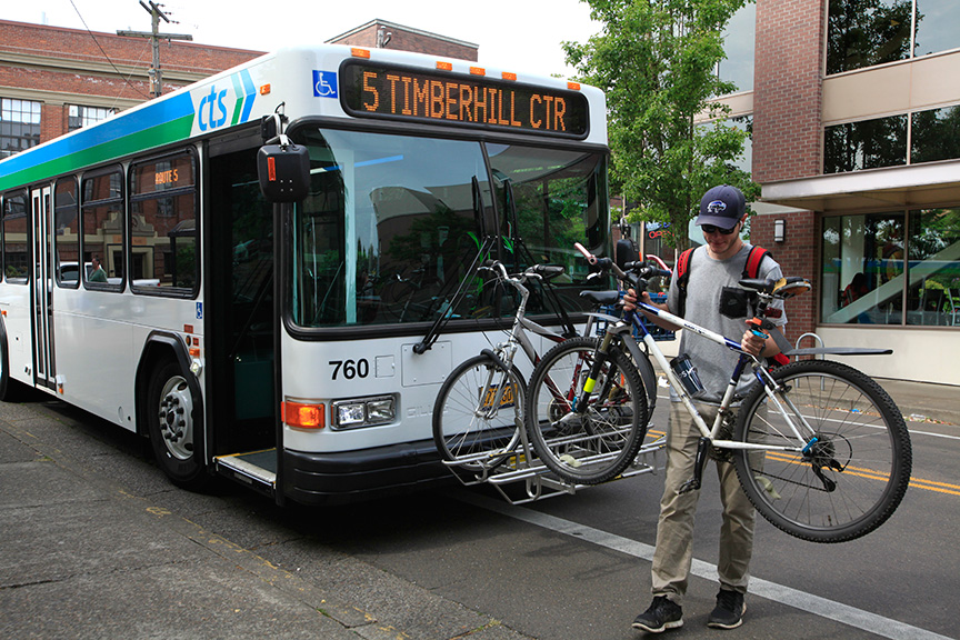 OregonToGo's tweet image. ODOT is hiring an Innovative Mobility Program Manager and a Transportation Options Program Manager! Applications are due August 16 and 17, respectively. Job applications can be accessed at tinyurl.com/4rsfmx34 and tinyurl.com/8w5hvzxv