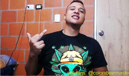 Me siento increible

https://t.co/81YyBCtfPt

#master #feet #findom 
@FOOTMASTERSRT

@MASTER_UPDATES