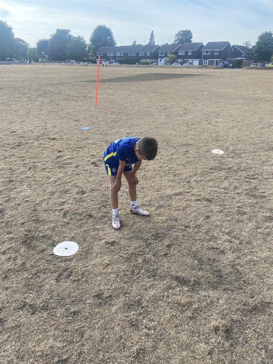 DBfootball3's tweet photo. Fantastic session with images of Rocco exhausted after putting the effort in to improve his game.
👏🏼👏🏼⚽️👊🏼💪🏼
#youonlygetoutwhatyouputin https://t.co/1ueGdz8WhU