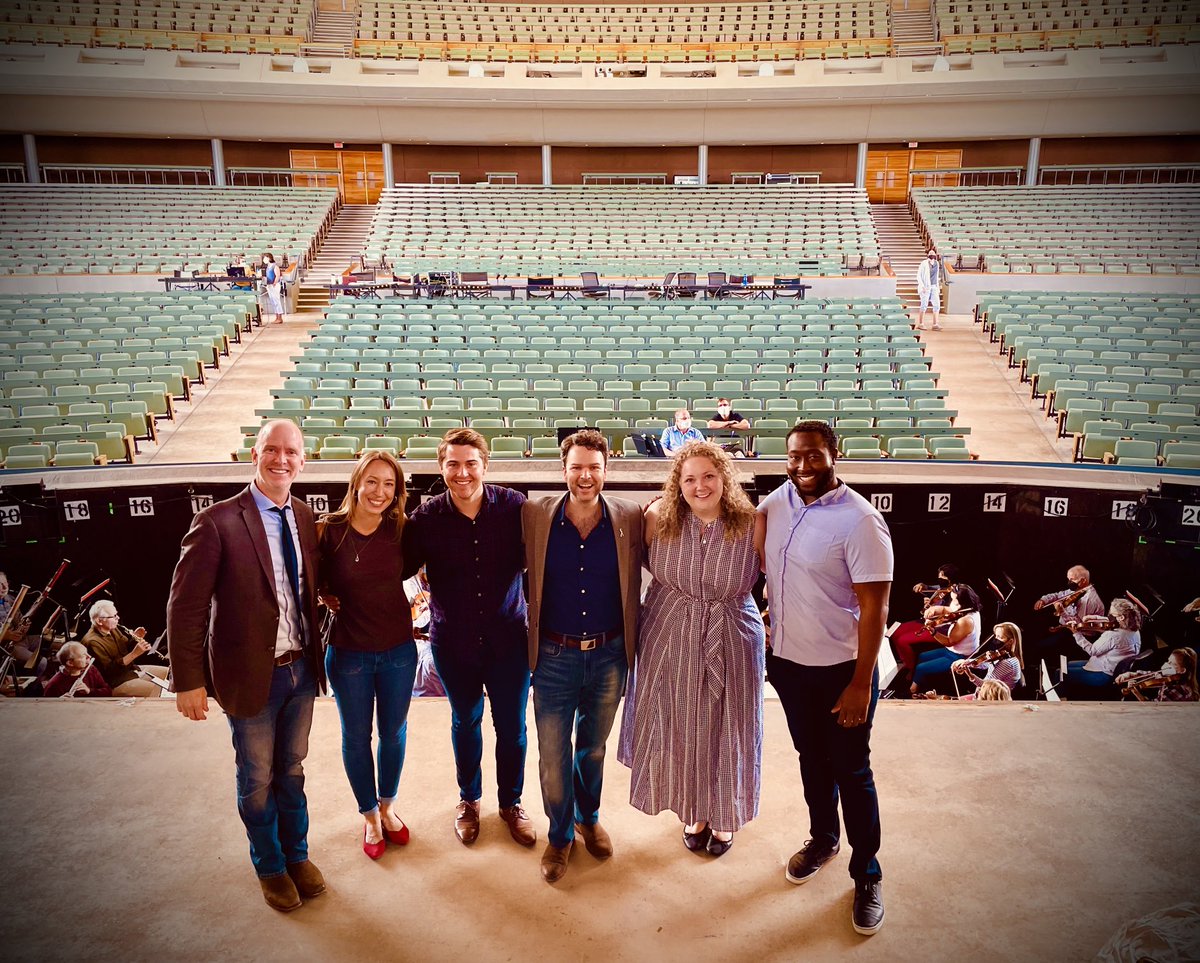 barihopkins's tweet photo. We’re BA-AAAAACK!! Our incredible #SFOBarber team is hungry for more shenanigans @santafeopera tonight.
@ivanlopezr_dir @emilysings @JackSwanson1 @burdettekevin @nichonewt @MurrellaParton @Allen_M_Jones #KyleMiller
#SFO2022 https://t.co/DMtzVsnXgF