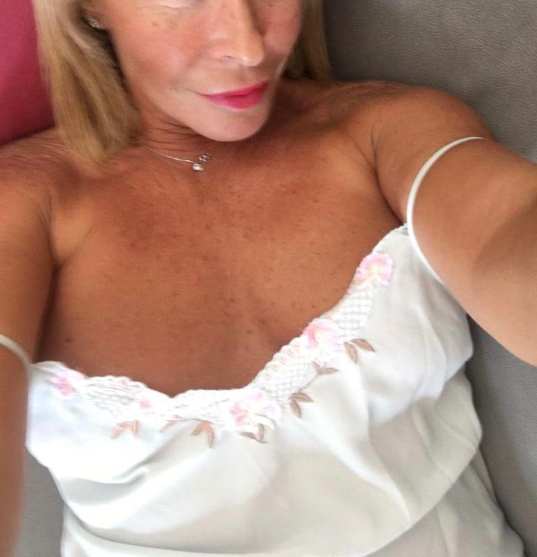 OlayaExclusive's tweet photo. Good night 😴
Sweet Dreams,my friends 💋#BienvenidoAgosto #EliteCompanion #EscortsHighClass #Mature #nite #night https://t.co/SQ1MCn7iL7