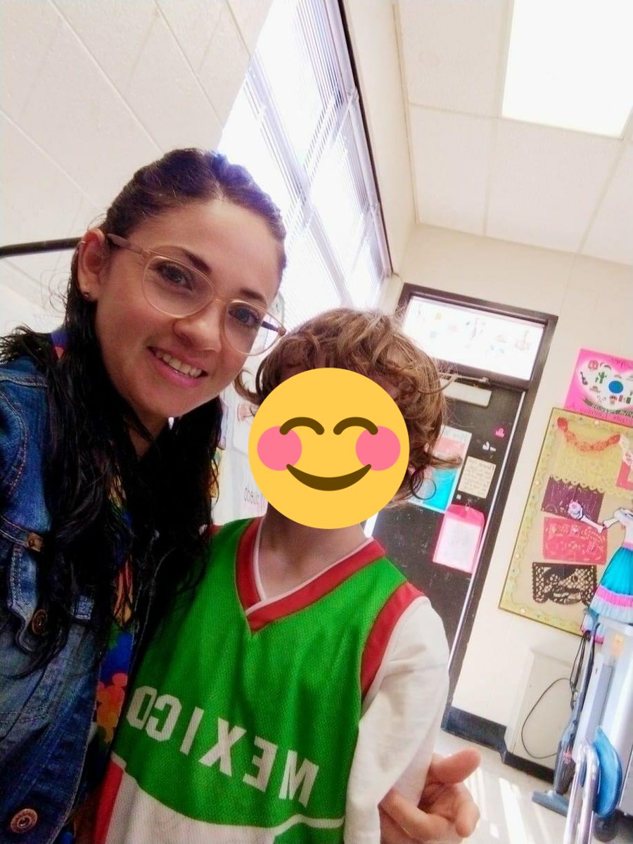 CastiStephani's tweet photo. Today I #CelebrateExchangeDay by sharing this memory ....One of your students surprises you by wearing a beautiful Mexican t-shirt❤️🎉🌍 what else can you ask??? 

The power of set a good example and your words.🇺🇸🇲🇽🇺🇸🇲🇽🇺🇸🇲🇽 @ECAatState #UnitingOurWorld @ParticipateLrng https://t.co/G6fQVRm457