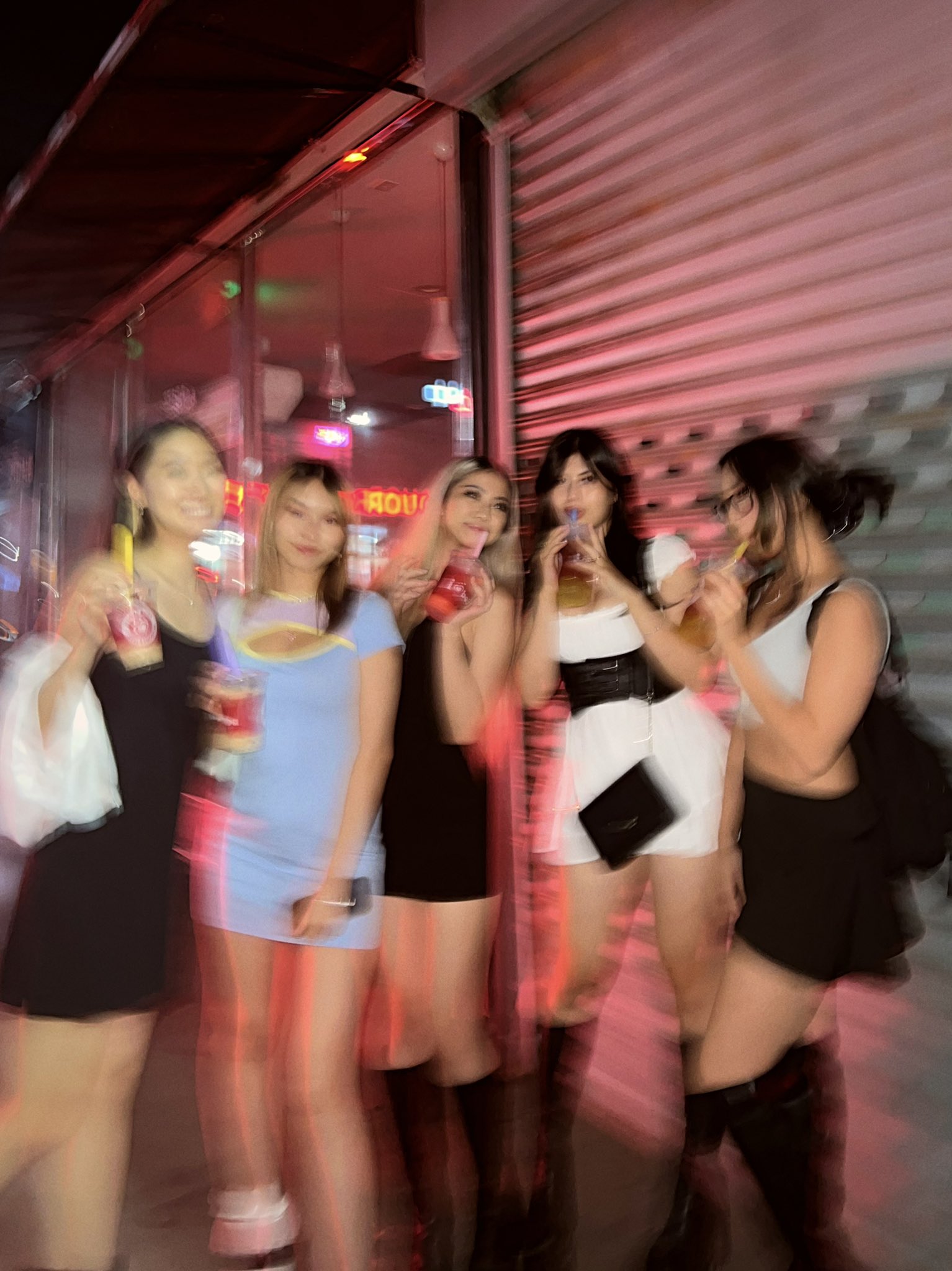 Syanne on Twitter: "Happy birthday ️ ️ ️ @aloedvni https://t.co/pX5aSO9yFH" / Twitter