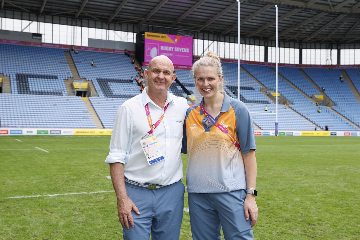 Great experience being part of <a href="/birminghamcg22/">Birmingham 2022</a> and working with <a href="/franleighton6/">fran leighton</a> and the #B2022 #rugby7s comps management team and <a href="/WorldRugby/">World Rugby</a> officials/staff