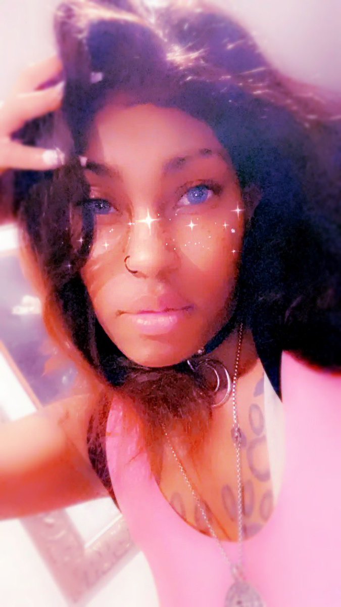 0H_DevourLilith's tweet photo. #FollowForFollow Add For Add #SnapChat #SnapChat #onlyfans #PayPal @CashApp #CashAppinWild  $wildqueenkandi #DontFear Follow Add Chat Laugh 💚🍀🤘🏼 #TwitterFollowBackTrain #FollowBackTrain #TwitterTrain https://t.co/vj9olf9jZV