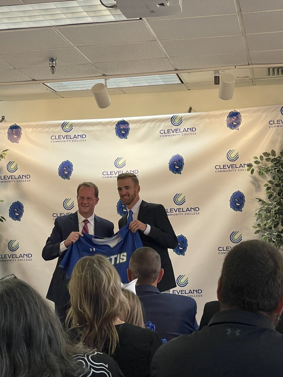 russ_branch03's tweet photo. Super proud and excited for one of my best friends @5_jrg  as he was announced as the head baseball coach for Cleveland Community College today! Big things ahead for my boy and the Yetis! #YETIUP https://t.co/nzOkpjblxc