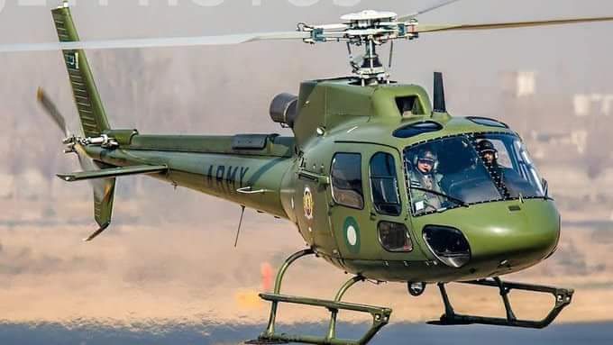 RealtimeUpdts's tweet photo. #Pakistani #ARMY #helicopter going from #Quetta to #Karachi has gone missing. #corps #Commander 12, #corps #General #Sarfraz Ali #Soomro and DG @Coastguard #BrigadierAmjadHanif along with 6 #Military #officers were on board.
@OfficialDGISPR @PakArmyDept #UmmeHareem https://t.co/EGXMC8qDeG