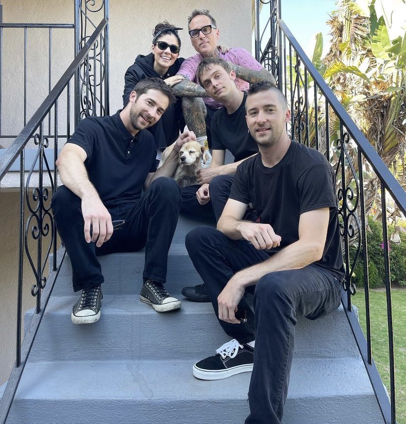 The Interrupters (@interruptweets) on Twitter photo Sat down with our friend <a href="/tobymorse/">Toby Morse</a> for his <a href="/OlocPodcast/">One Life One Chance Podcast</a> and had a great conversation!! Thank you for having us!! ❤️🎶 Listen here-> podcasts.apple.com/us/podcast/the… Sat down with our friend <a href="/tobymorse/">Toby Morse</a> for his <a href="/OlocPodcast/">One Life One Chance Podcast</a> and had a great conversation!! Thank you for having us!! ❤️🎶 Listen here-> podcasts.apple.com/us/podcast/the…