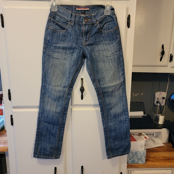 Weflip4u's tweet photo. So good I had to share! Check out all the items I'm loving on @Poshmarkapp from @barn_burn #poshmark #fashion #style #shopmycloset #tommyhilfiger #skechers #amongstothers: https://t.co/nCdQkUDXwO https://t.co/fYm0KIDhs0