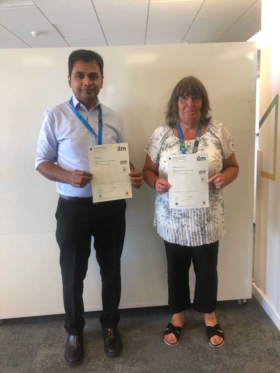 UHCW_LD's tweet photo. Congratulations Leo and Barbara who have recently completed a Mentoring in the workplace qualification! ππ
#developingteamuhcw #pride https://t.co/rG3hkkb3jl
