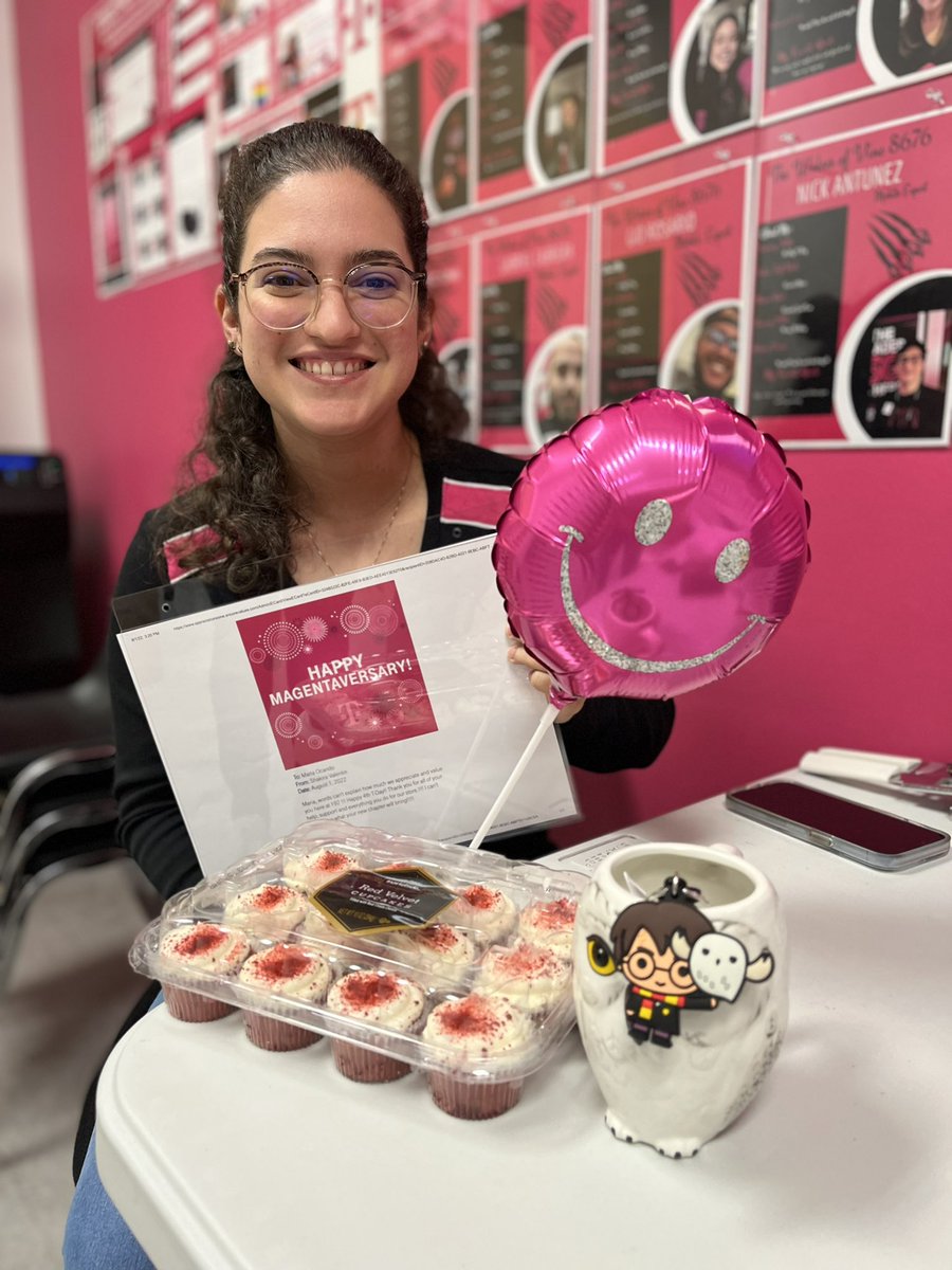 Happy T-Day <a href="/mariamocandop/">Maria M. Ocando 🏳️‍🌈🇻🇪</a> to one of the person who help me the most these last few months, I appreciate you ❤️