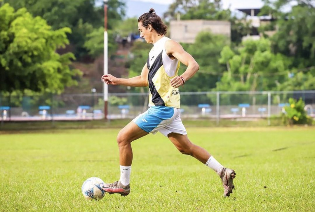 Tritones Vallarta 🔱 tweet media