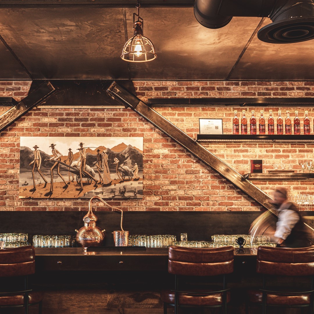 Busy getting ready for our guests this evening.. 
Just a reminder, the best way to dine with us is with a reservation - visit our website or find us on OpenTable! Photo by @raindropvisions  #EightSettlers