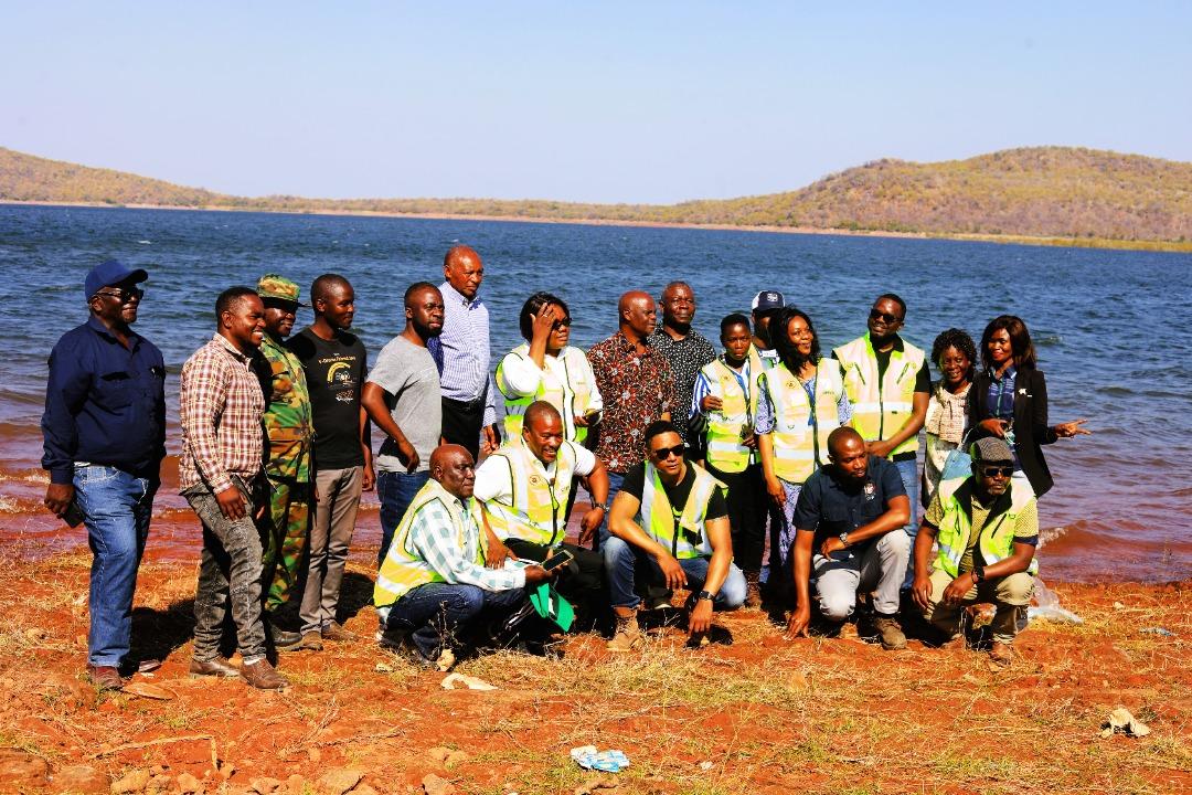 Supporting sustainable livelihood in Gwembe,  such a beautiful terrain. <a href="/tgpollen/">Gabriel Pollen, PhD</a> #ResettlementOffice