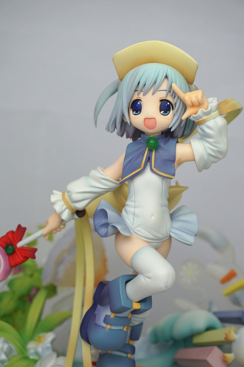 CraftsMaakie's tweet photo. Hi @GoodSmile_US , a lot of your figures give me a smile! I mainly go for the super cute or very dark edgy ones! Here are some pictures of your figures I made in the last year! #SmileFigure #animefigure #figurephotography #competition #figure #anime #moetan #blackrockshooter #jp https://t.co/Ci3tR0WIkQ
