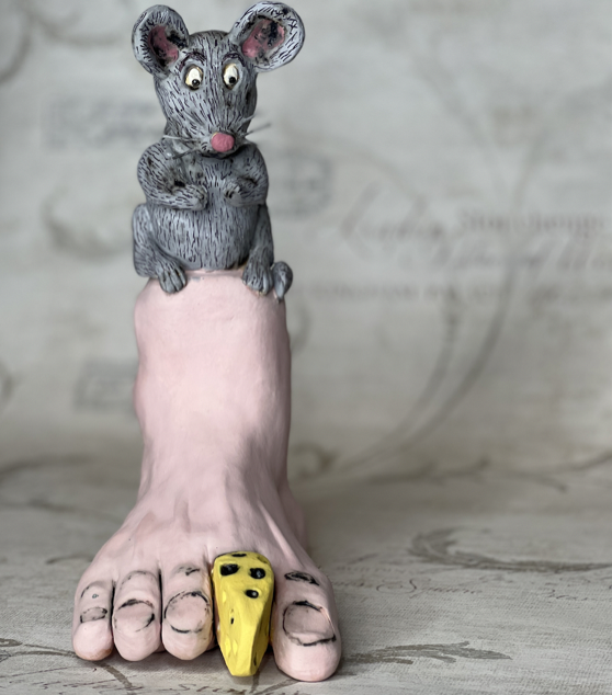 jasperprojectsc's tweet photo. We're so excited to welcome Chilly Waters to our virtual Tiny Gallery. A bridge between whimsy and poignancy, the show, "Reminders," will be up through the end of August.

Check it out here! https://t.co/PrwK19BMAg https://t.co/UBp9hMlCiE