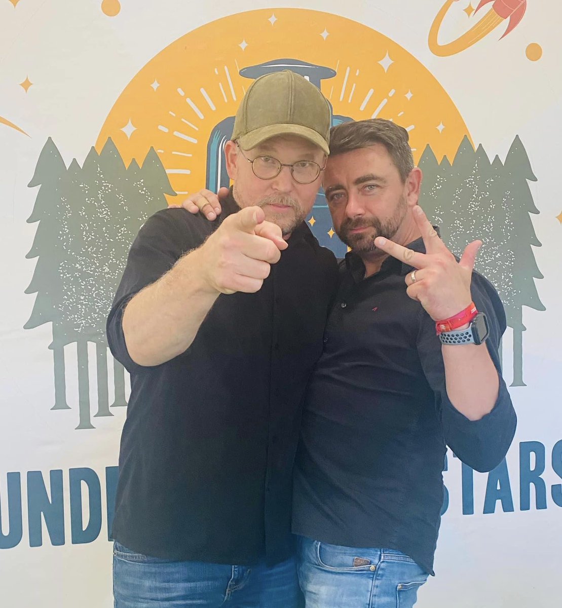 What a great weekend at <a href="/festunderstars/">Underneath the Stars Festival</a> to see these guys perform again, and they didn’t disappoint 👌
Awesome performance gentlemen - gets better every time
@DeeOKaneBanjO 
<a href="/RonBlockAKUS/">Ron Block</a> 
<a href="/DuncanLyall/">Duncan Lyall</a> 
<a href="/AlihuttonPipes/">Ali Hutton</a> 
Bring on the autumn tour 🪕