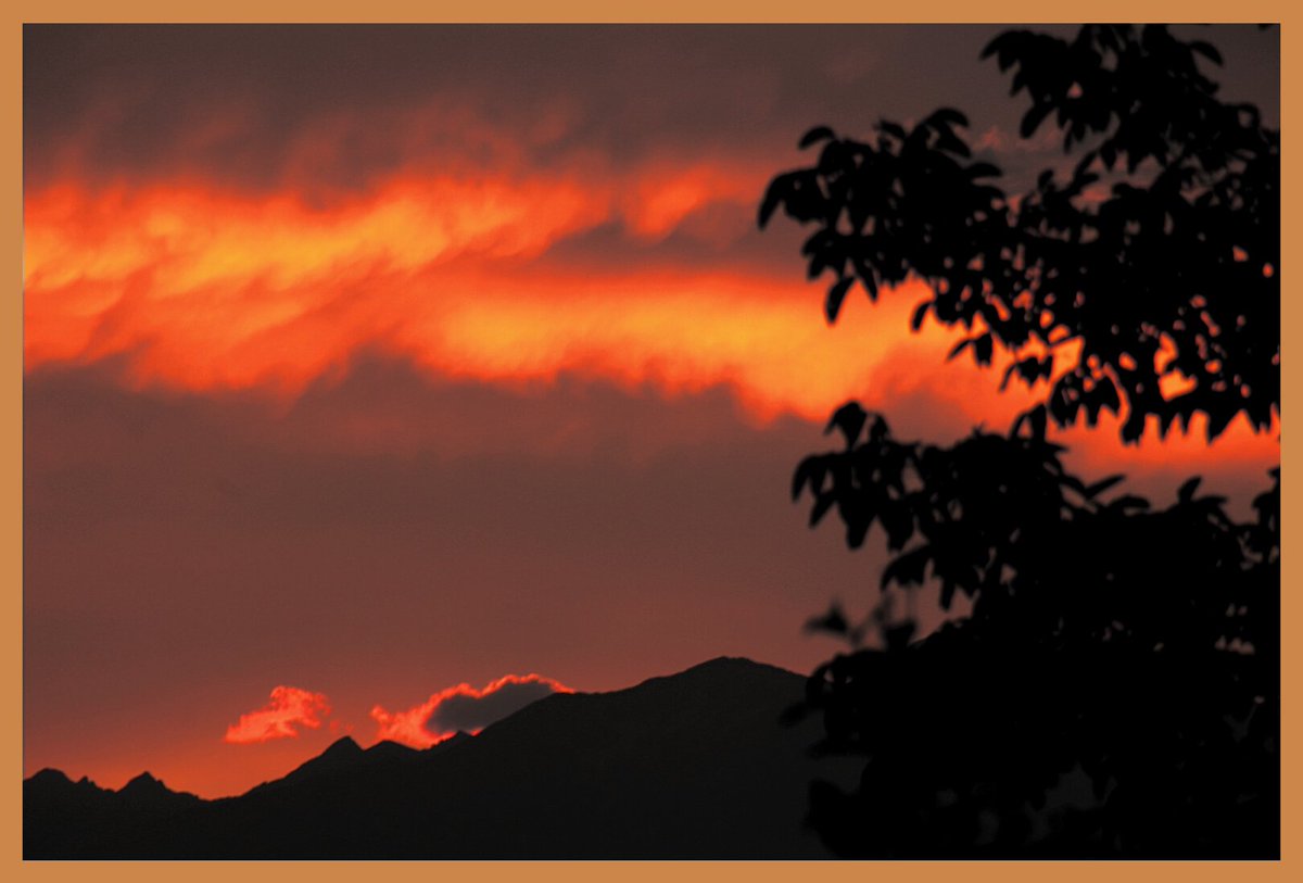 RogoraSimo's tweet image. Tramonti incantevoli