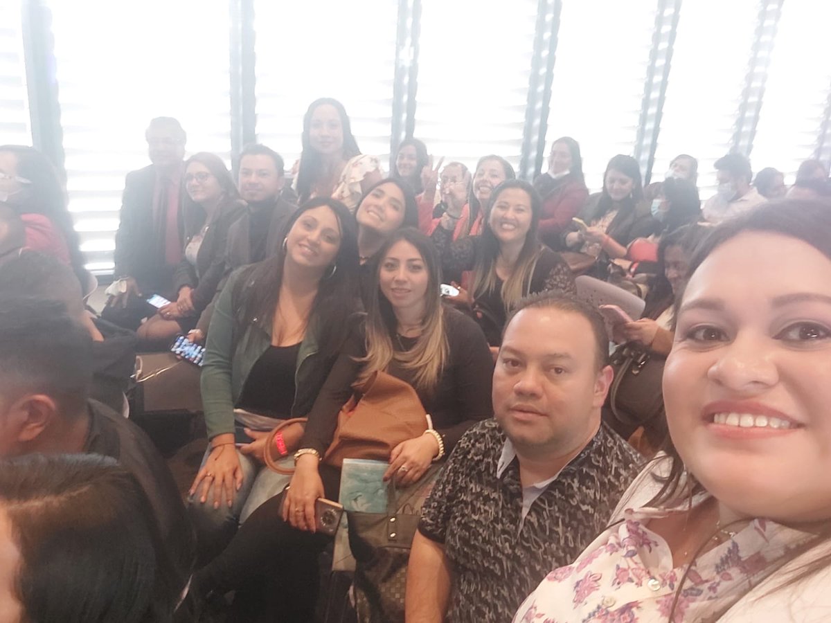 BogotaSed's tweet photo. @Educacionbogota @ConcejoDeBogota @riveraalzate @cutcolombia @adebogota @PstColombia @Sintrased @sinepsed @Bogota
Se logró, el trabajo de todos unidos da frutos hoy los #TemporalesAdministrativosSED
pasamos a la provisionalidad
gracias compañeros ! Seguimos #AquiEstamosSED https://t.co/ZEopptis3U