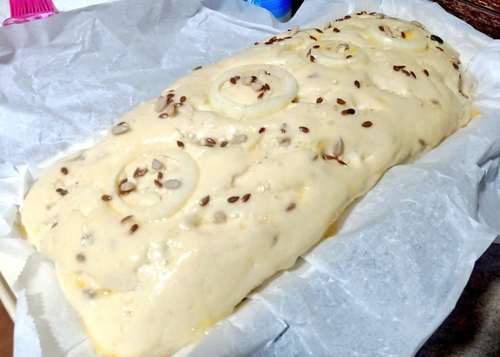 nico_patrascu's tweet photo. #bread #inpreparation #soft #forfamily #waitingmyfamily #preparationwithlove
My bread for #lunch with family!🥰🥰🥰 https://t.co/Fbp5mJWwvH