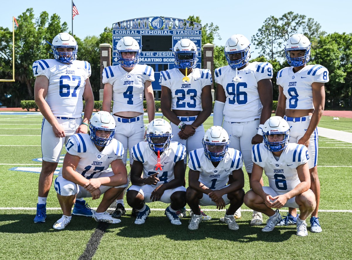 View 📸 #Power25 No. 1⃣3⃣@JesuitTigers_FB from @SBLiveSports preseason photo shoot! @JesuitTampaFL @andreg1lbert @lukeknightqb @BuieJarriett @AndreMorrisJr1 @DrewWoodaz @joquezsmithh @AndreMorrisJr1 📷: Annette Wilkerson news.scorebooklive.com/florida/2022/0…