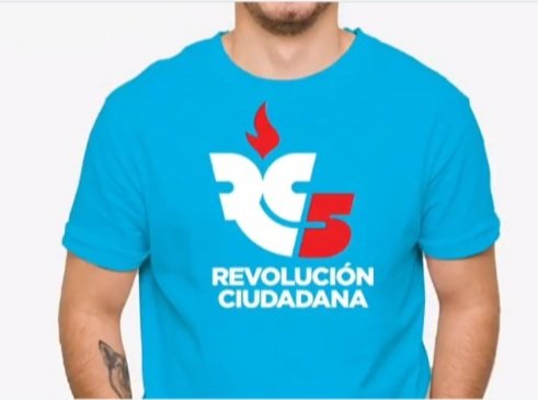 LuisCubillosGye's tweet photo. Incluir, incluir, incluir. 
Dejemos de marchar en el propio terreno.
Si queremos incluir a jóvenes veamos más allá de valiosos militantes @RC5Oficial; incluyamos a jóvenes capaces de movilizar al movimiento universitario @JordyOrralam @JorgeCoronelCar @andressantosa @andresspaudo https://t.co/vo096MAz3F