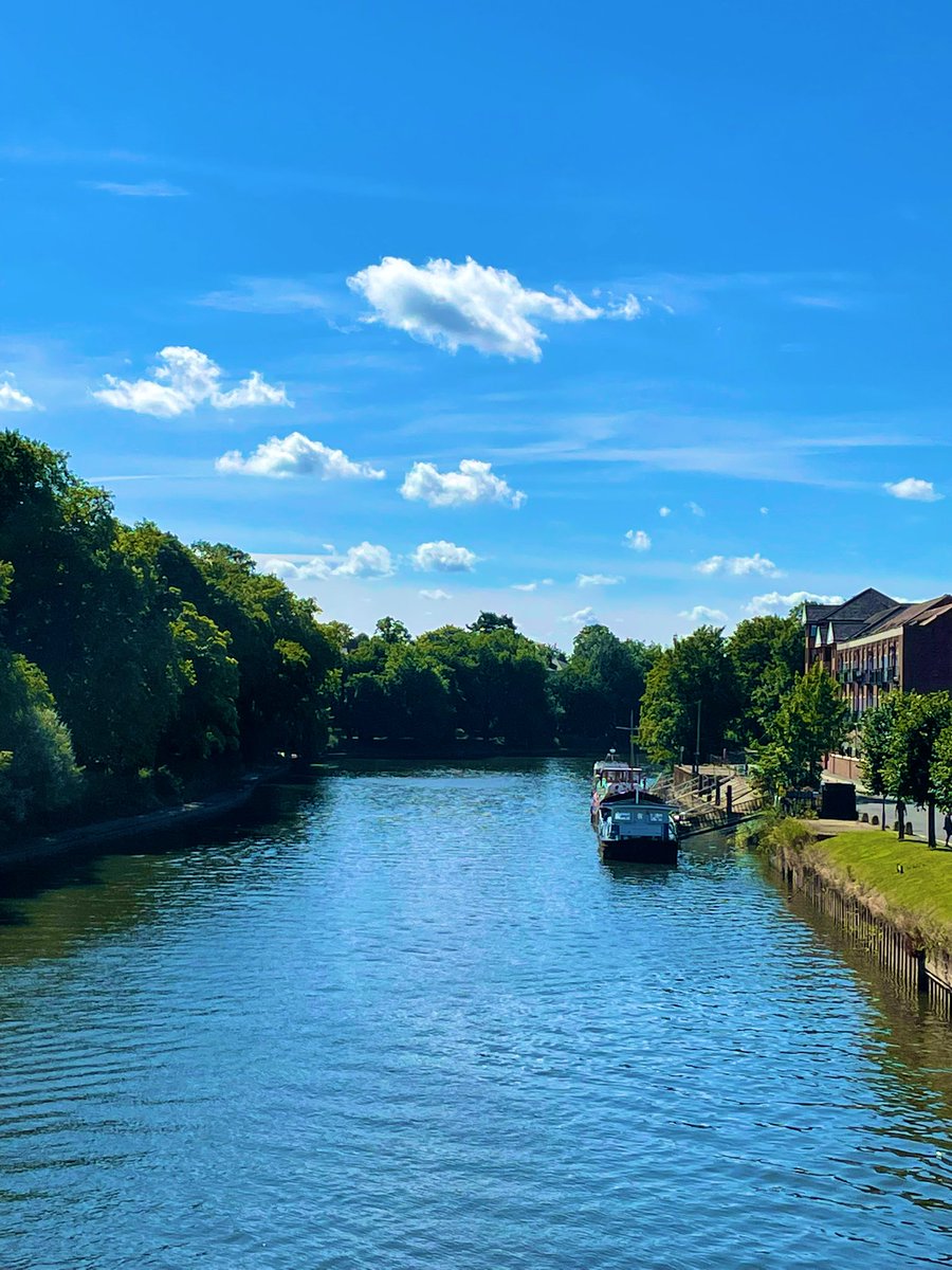 daniela_barilla's tweet photo. 📣📣We are recruiting 6 new colleagues 🎓in the dept of Biology at York: https://t.co/WRGzZOSiiU If you need any encouragement, here is my walk to campus, a brilliant history tour!
📆Deadline 17th August https://t.co/yDLkEXjml9