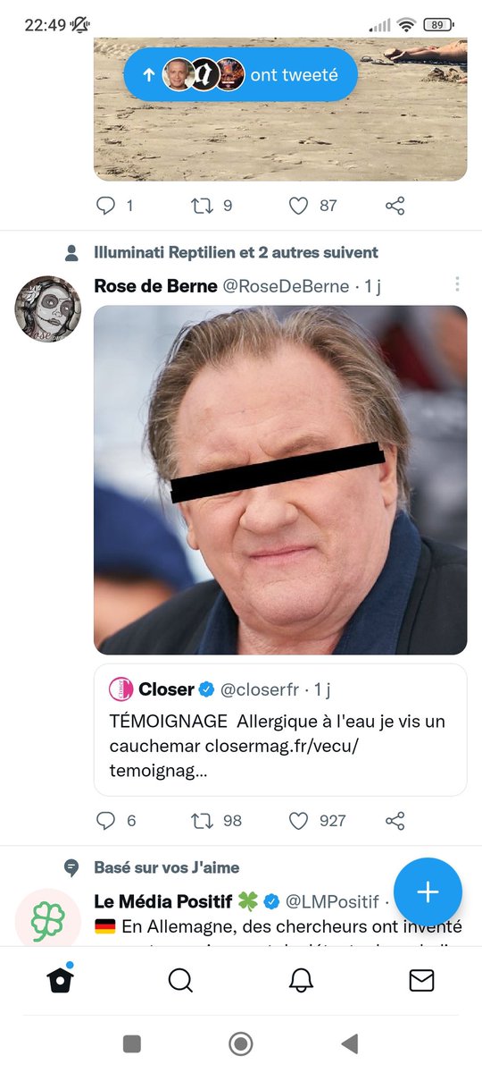 rafouraph's tweet photo. Euh dis moi @Cheshire_lechat c'est normal que ça soit dans mon fil d'actualité ce truc? 😂😂😂 https://t.co/Bu2bSjLD0q