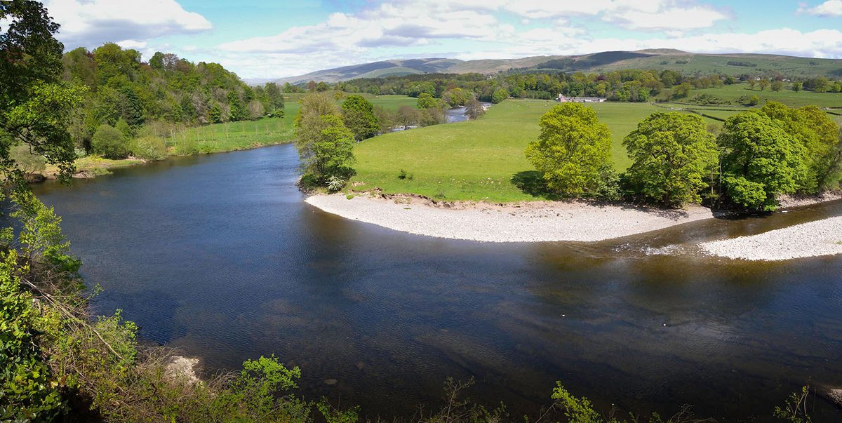 KirkbyPoetry's tweet photo. π£ππ¨π¦
β At π£πΌπ²πΊπ π―π ππ΅π² ππΏπΌπ weβll celebrate Kirkby Lonsdale's most famous landmark #RuskinsView. We'll celebrate its history and fund-raise to save it!
Includes 4 specially written poems about the View, & hear from Cumbria's official blue badge tour guide. https://t.co/zPbXBivT31