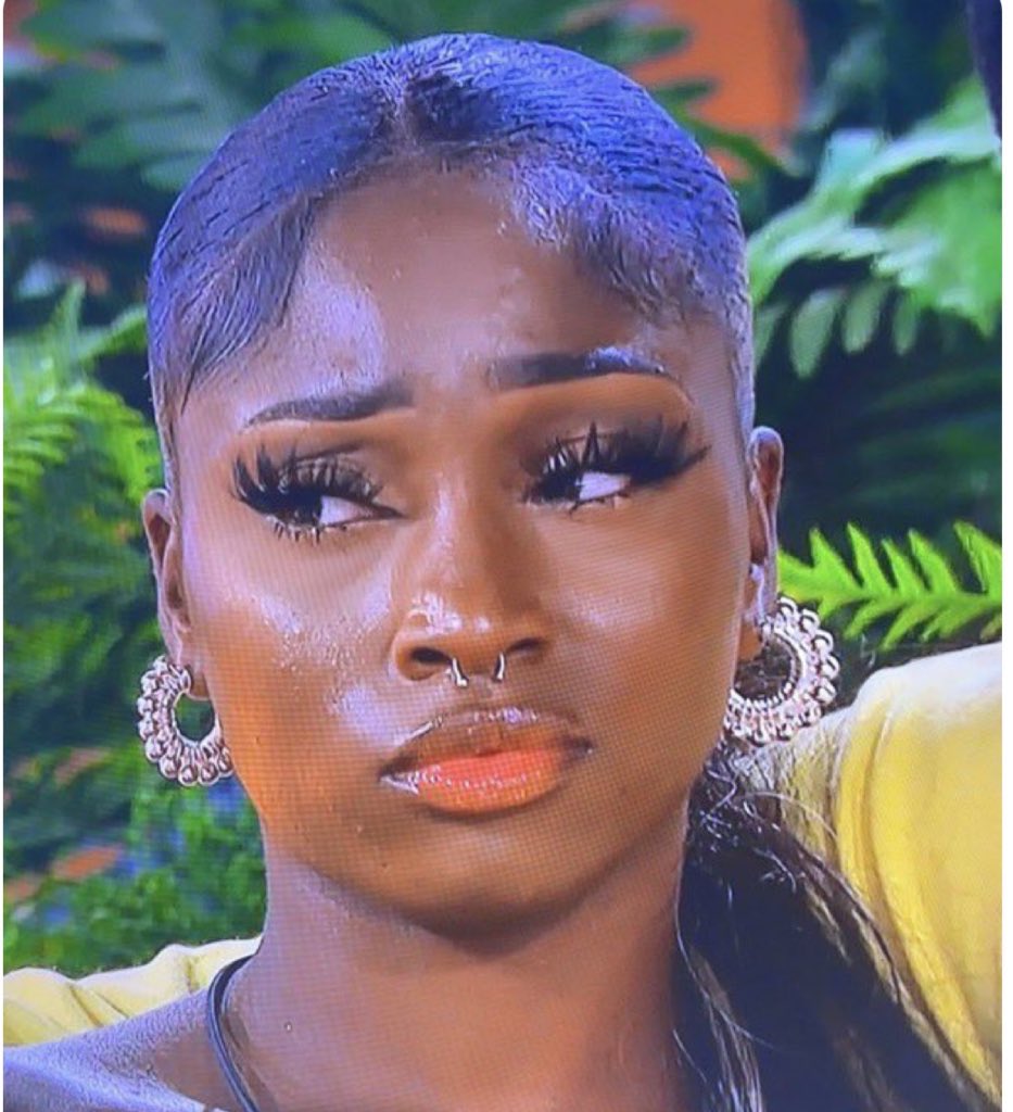 WHO THE FUCK IS VOTING GEMMA AND LUCA FUCKING BISH #LoveIsland
