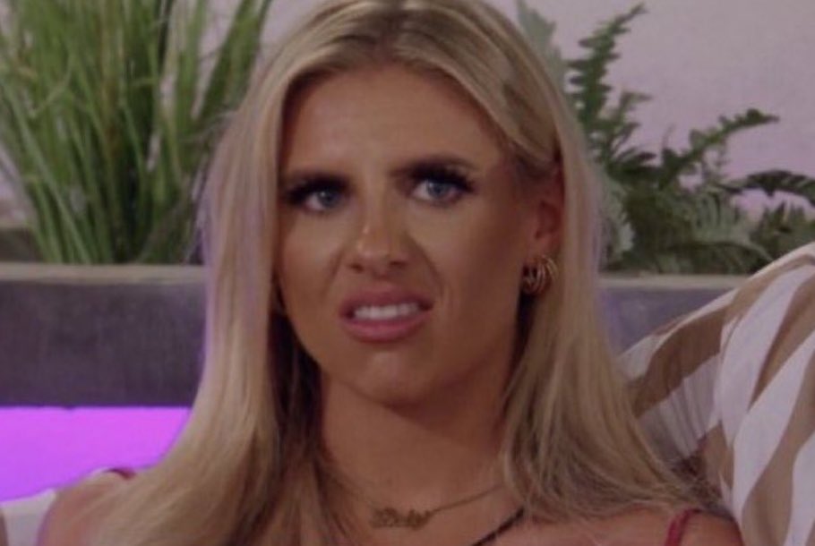 jonoread's tweet photo. Fiat 500 Twitter have a lot to answer for with these results #loveisland https://t.co/DNmfm9PSA8