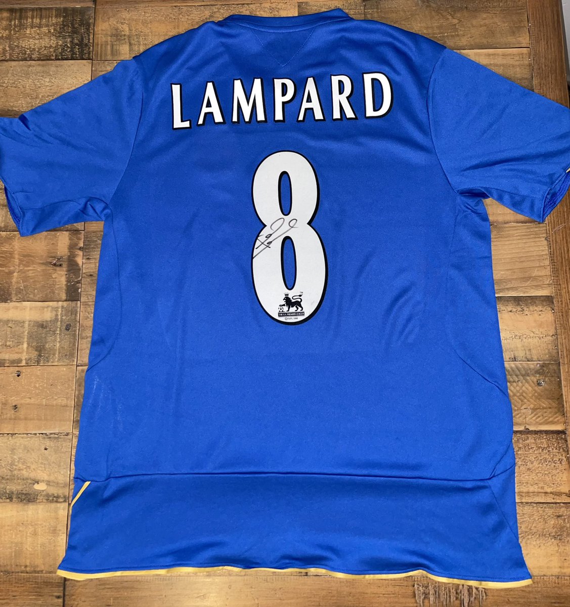 AdamGraphs's tweet image. 