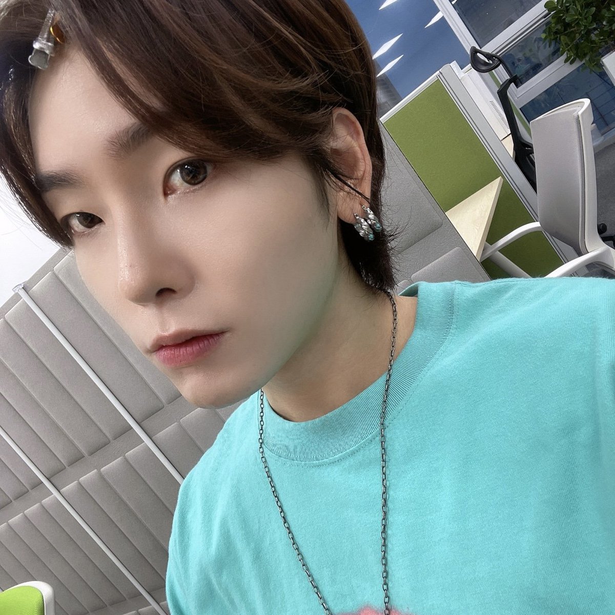HourlyRano's tweet photo. he’s just so pretty 😭 https://t.co/Oagkackuo4