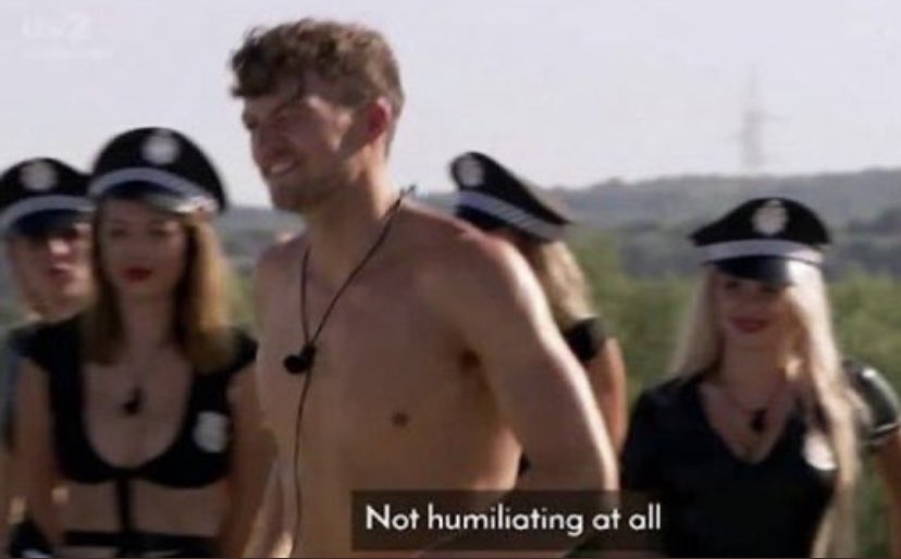 MB____27's tweet photo. There’s no way I watched this shit to see Gemma n Luca win surely not??? #LoveIsland https://t.co/emAUPapX6Q