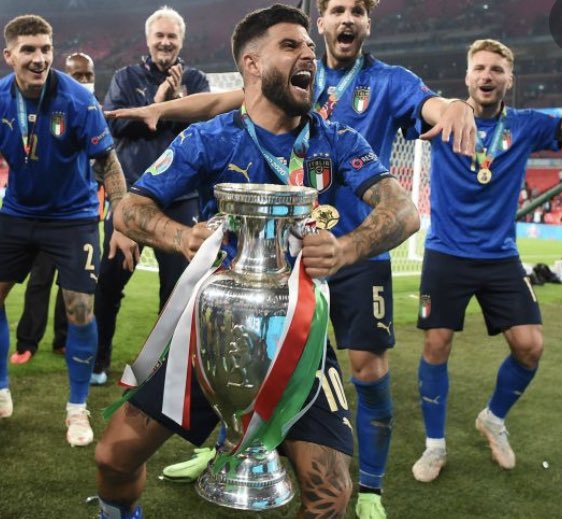 MB____27's tweet photo. Italy have done it before they better do it again!! #LoveIsland https://t.co/8WLvWBFchS