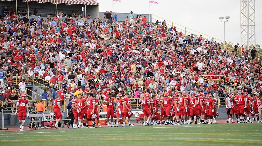 Thorbahn21's tweet photo. After a great call with @CoachFlaherty4, I am blessed to announce I have receive my first Division 1 offer from the University of Dayton! @AOF_Football @JonathanWholley https://t.co/ycxsJ7J74S