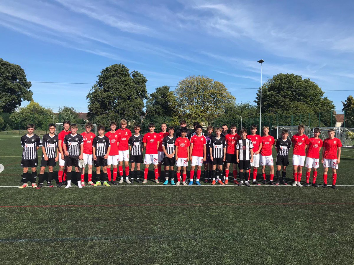 STFCfoundation's tweet image. This afternoon we welcomed back our U14 &amp;amp; U16 Boys Elite Teams for their first pre-season fixture!🔴⚪️

Both games were closely fought and were a productive exercise💪 

Thank you to @RiscaUtd for making the journey - We wish you all the best for the upcoming season 🤝