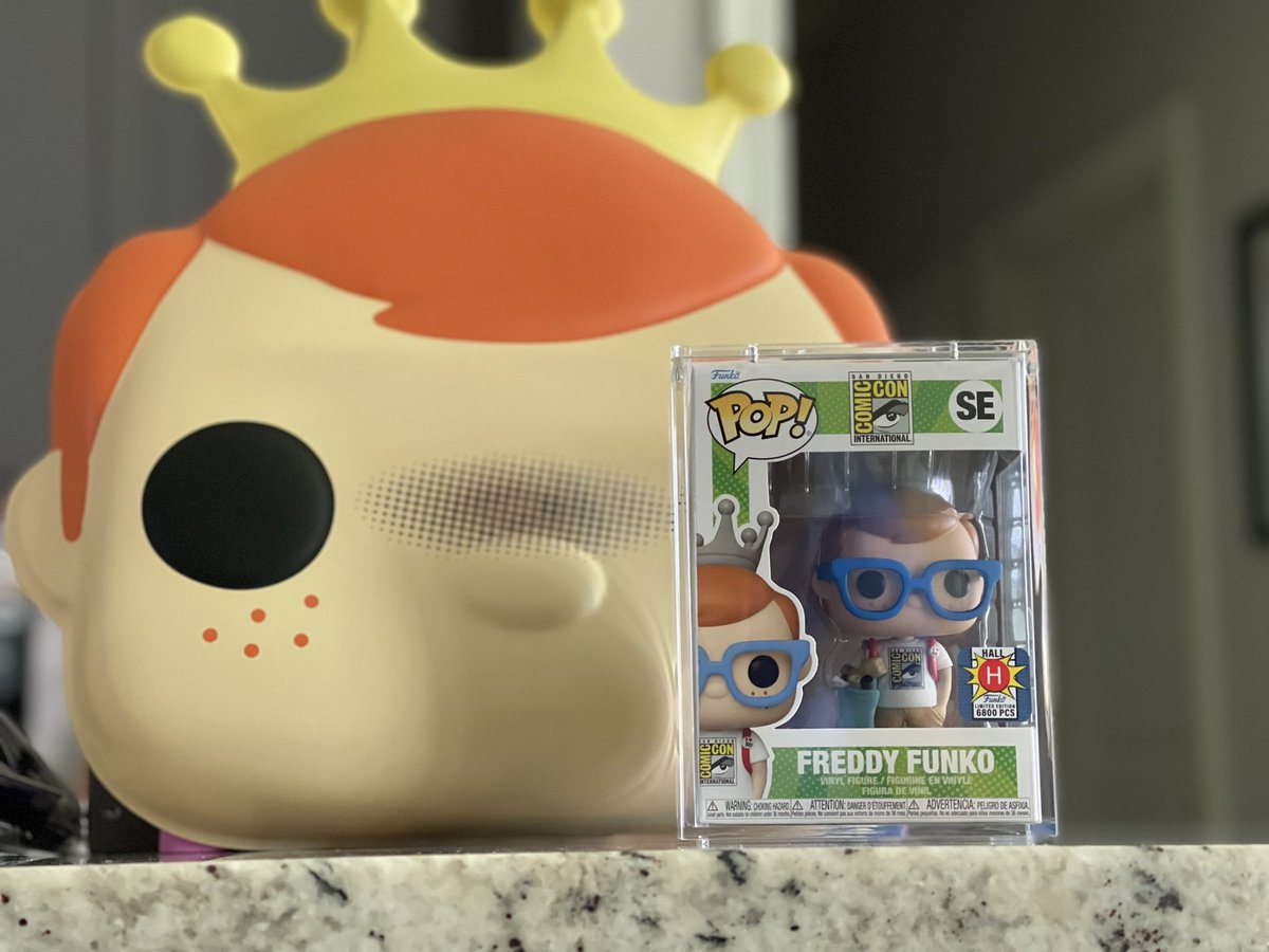 … it’s @OriginalFunko #SDCC2022 delivery day!! I had such a good time at #SDCC, the #Funko releases were epic for the Box of Fun online, #FunkoFundays and #PopAsia booth! Although, I think Hall H #FreddyFunko has stolen my heart this year!! 

#FunkoSDCC