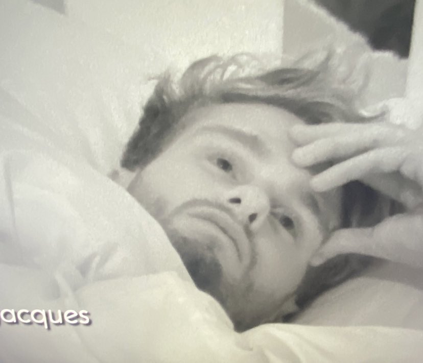 MB____27's tweet photo. Me tomo at 9pm when there no love island #LoveIsland https://t.co/mNjWQCe0RD