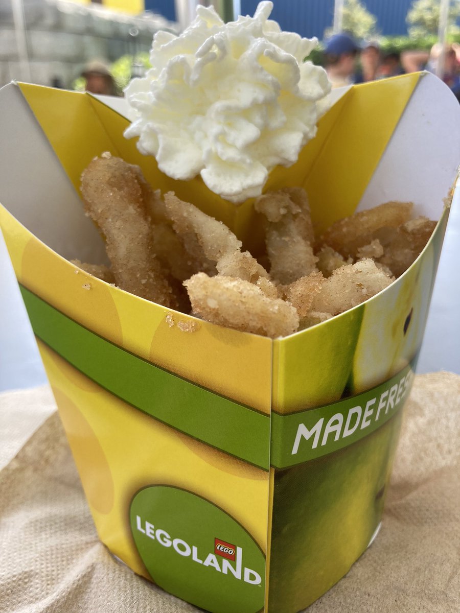 EastVanPhilly1's tweet photo. Still my favourite fair food! #applefries #legoland https://t.co/KTQUFKUNrH