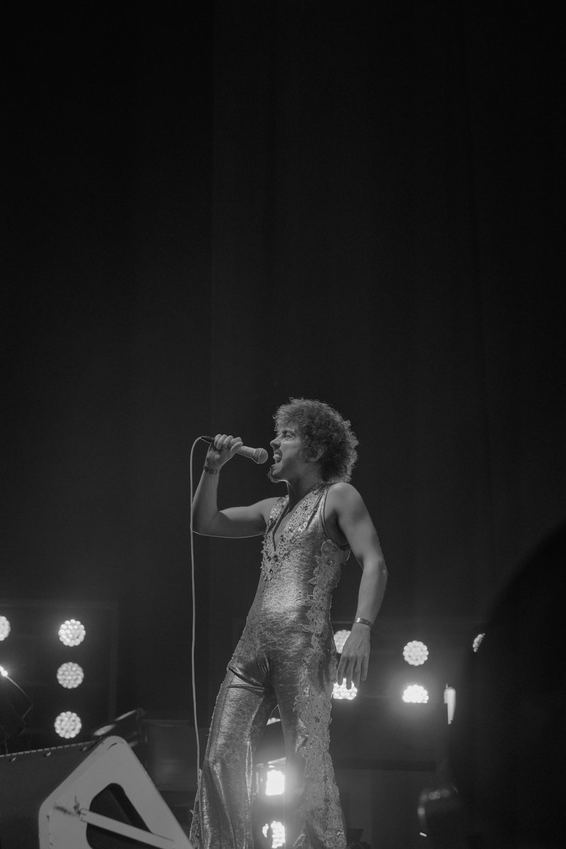 GretaVanFleet's tweet photo. Thank you for making our return to North America so memorable. We'll be seeing you again before you know it. https://t.co/a30YH9TEKS