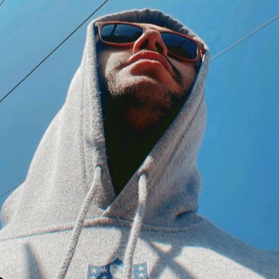 FabinCceresMen1's tweet photo. #NuevaFotoDePerfil https://t.co/m8SmMPoUuQ