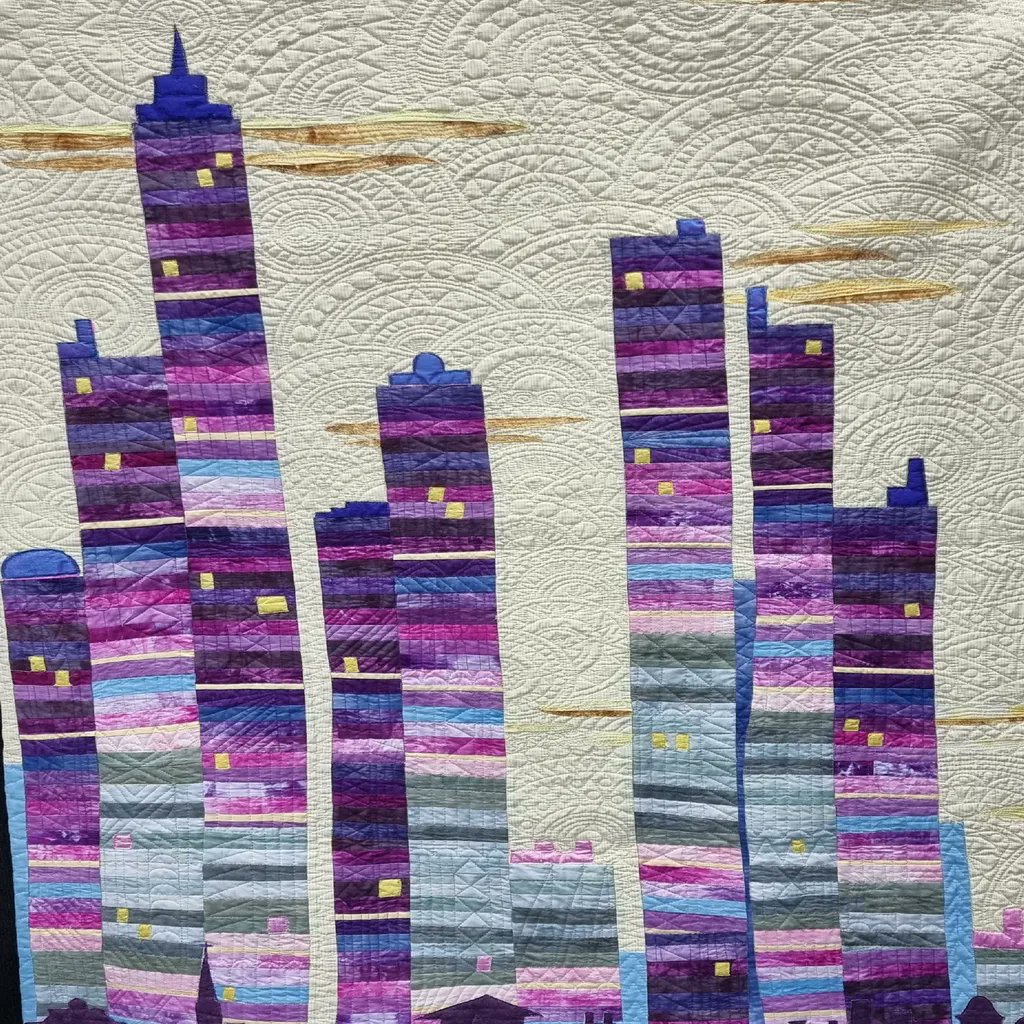 Plans_in_Motion's tweet photo. Melbourne is back and as fabulous as ever. Recently Victorian Quilters Inc. presented the 26th Quilt Showcase at the Melbourne Arts and Quilt Fair. This is ‘Spectacular Lenticular Pictorial Quilts’ by Judy Robinson Whitty. I
#OhMySoMuchPatience #PIM #PlansInMotion #PIMpressive https://t.co/arLEuoFl0B