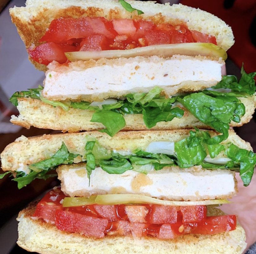 rainbow_eating's tweet photo. @gardein This @gardein chickn sammy 🤤😍 https://t.co/darFmgacv7