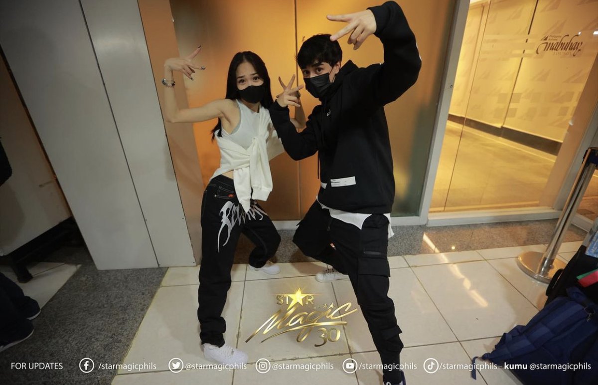 KapamilyaTFC's tweet photo. @BonifacioAc and @Barber_Edward_ on the way to the U.S. for #StarMagic30BeyondTheStars!
Watch them perform live along with other Star Magic Artists this August

#StarMagic30thUSTour https://t.co/41KXXTkTcH