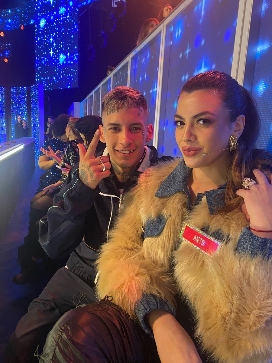 Jurados en <a href="/CantaConmigoAR/">Canta Conmigo Ahora</a>