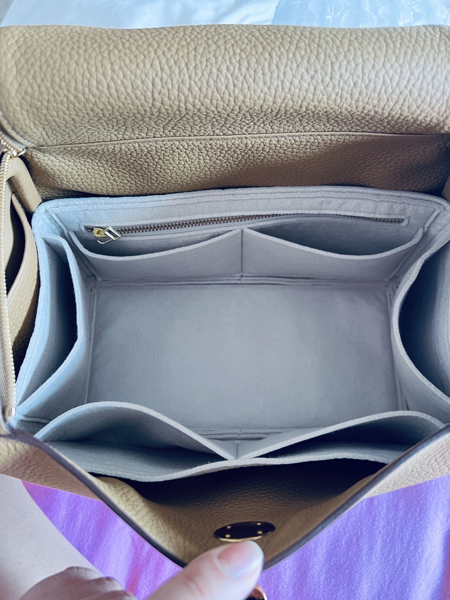 ZTUJO on X: Perfect bag organizer for Hermes Lindy 26, keeps everything  organized and the bag in shape.---Review From ZTUJO Customer! Shop Here:   🚫Bags not for sale #ztujo #organizer #lifesaver  #handbag #