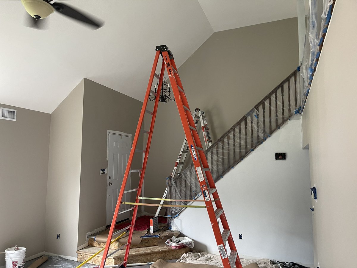 Brian_Fitz86's tweet photo. Family Man Painting                          Working hard to make sure my customers are always satisfied.  Give me a call 609-290-0291 free estimates. https://t.co/iZrzKxseyi
